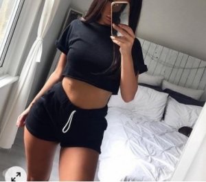 Alysson escorts in Port Hope, ON